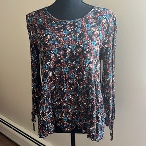 American Eagle boho babydoll floral blouse- black flowers, Size S